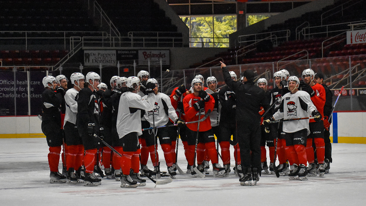 Checkers Take Down Bears 5-3 In Home Opener - Charlotte Checkers Hockey 