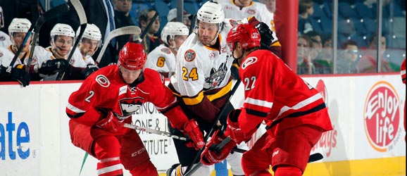 Charlotte Checkers at Chicago Wolves